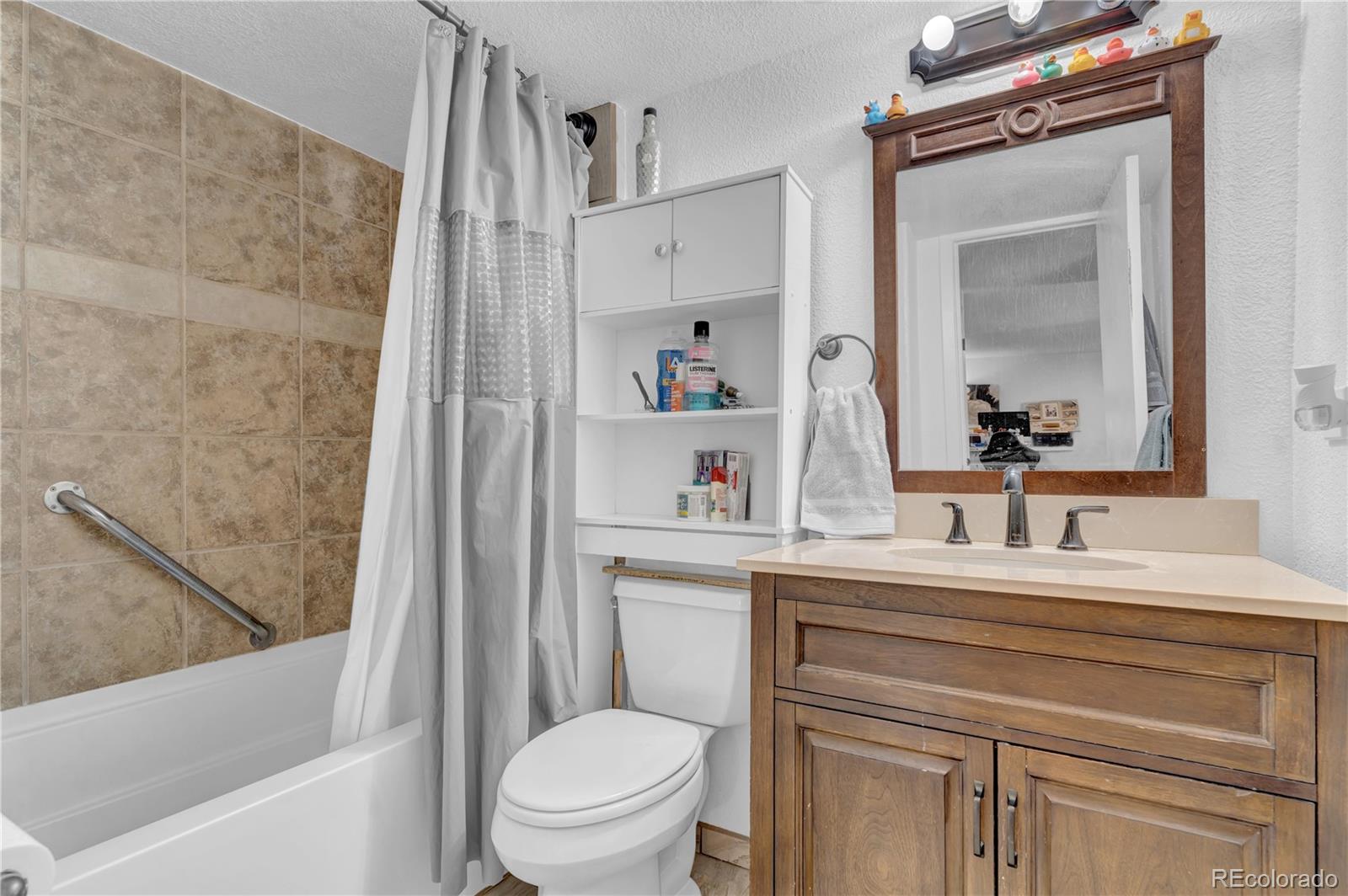2190 S Holly Street Denver CO 80222