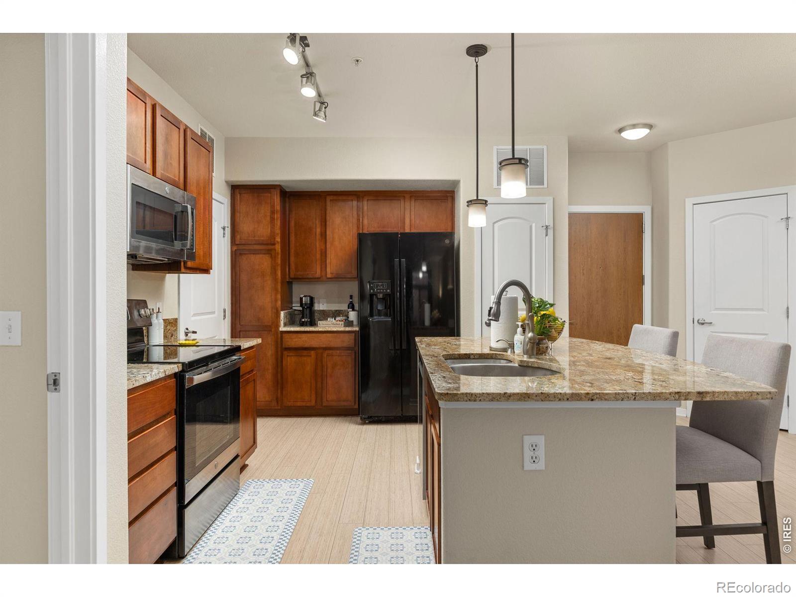13456 Via Varra Broomfield CO 80020