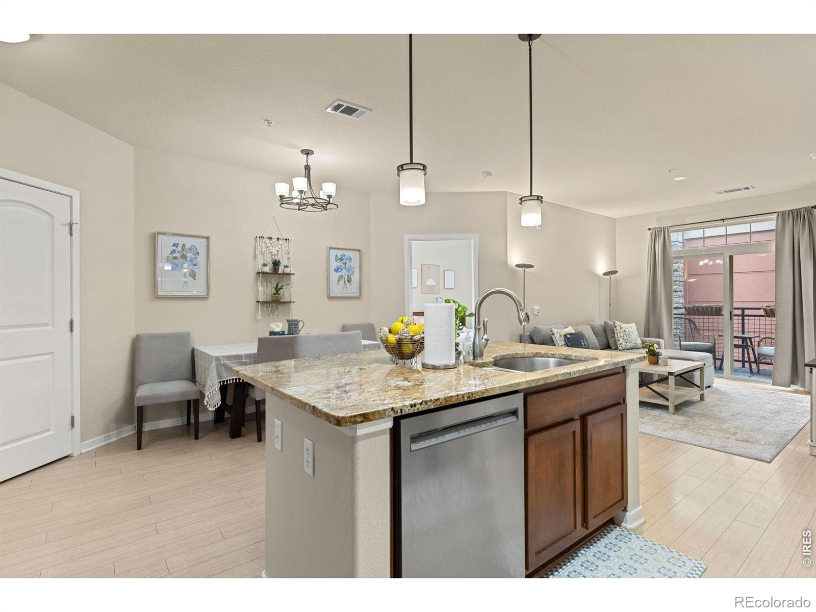13456 Via Varra Broomfield CO 80020