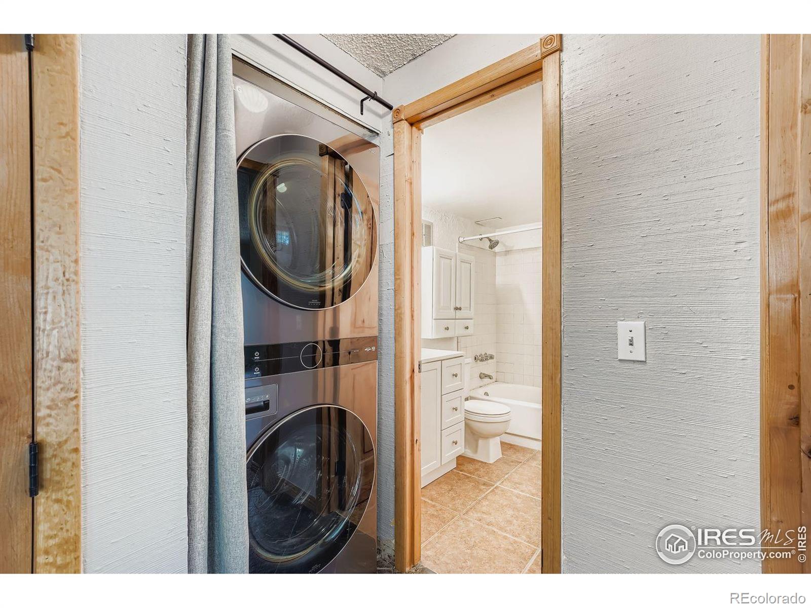 2469 S Xanadu Way Aurora CO 80014
