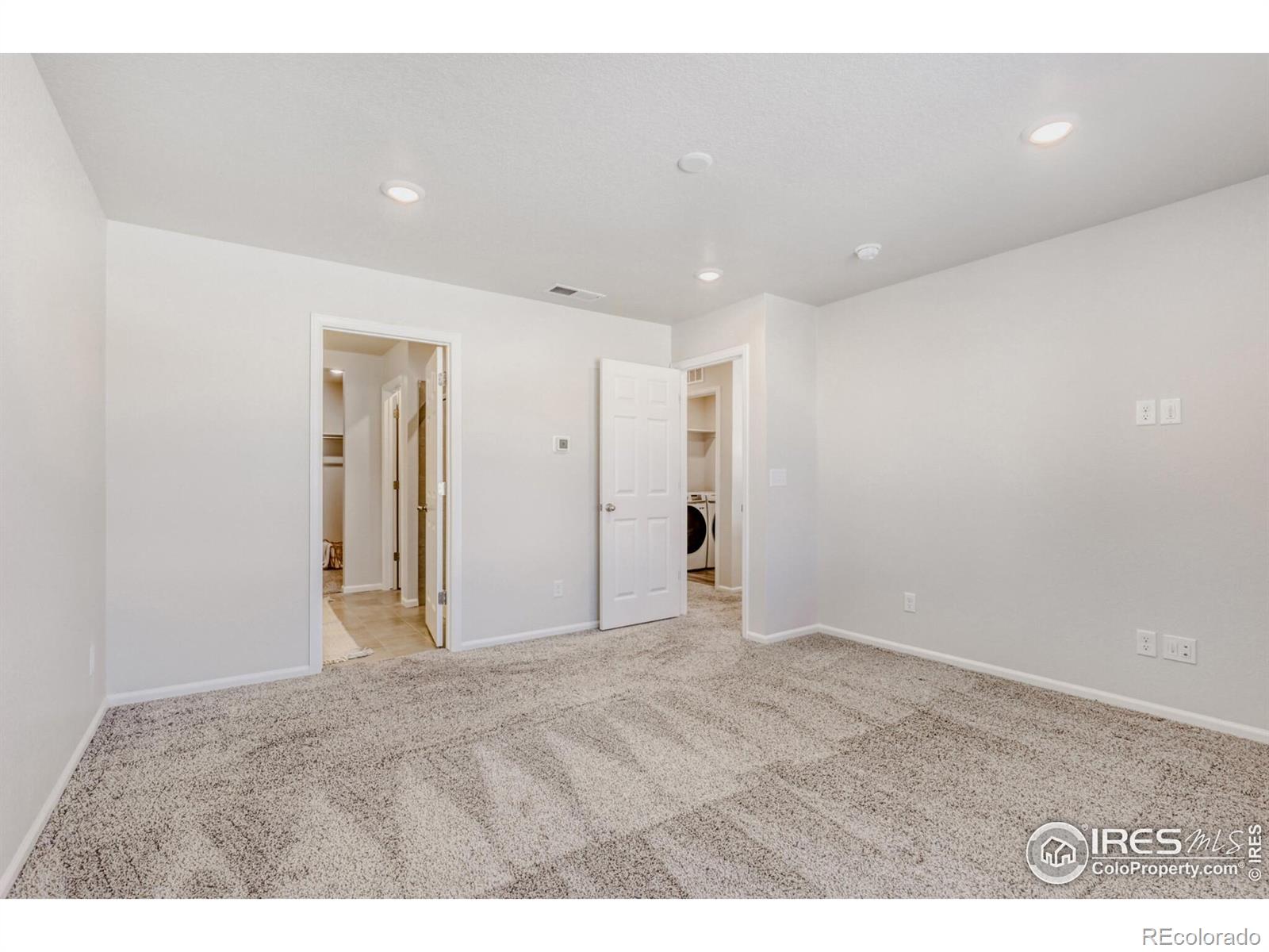 6089 N Liverpool Street Aurora CO 80019