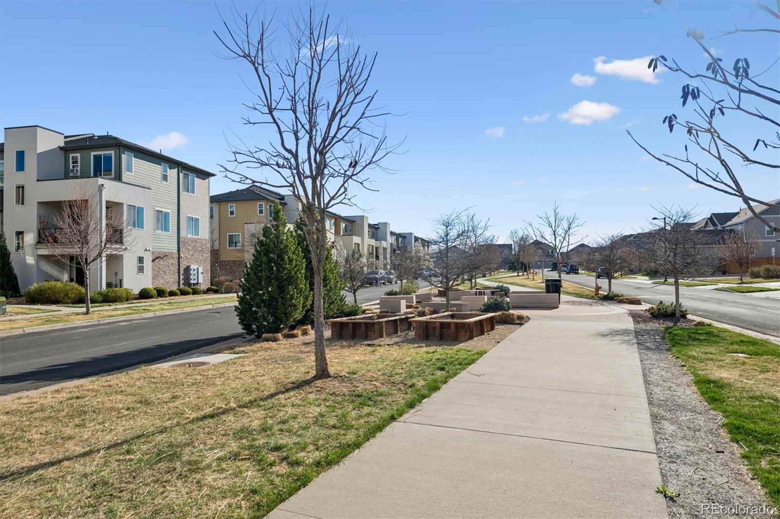 522 E Dry Creek Place Littleton CO 80122
