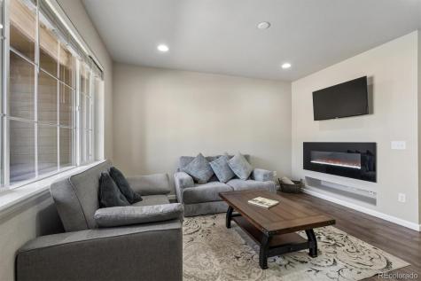 522 E Dry Creek Place Littleton CO 80122