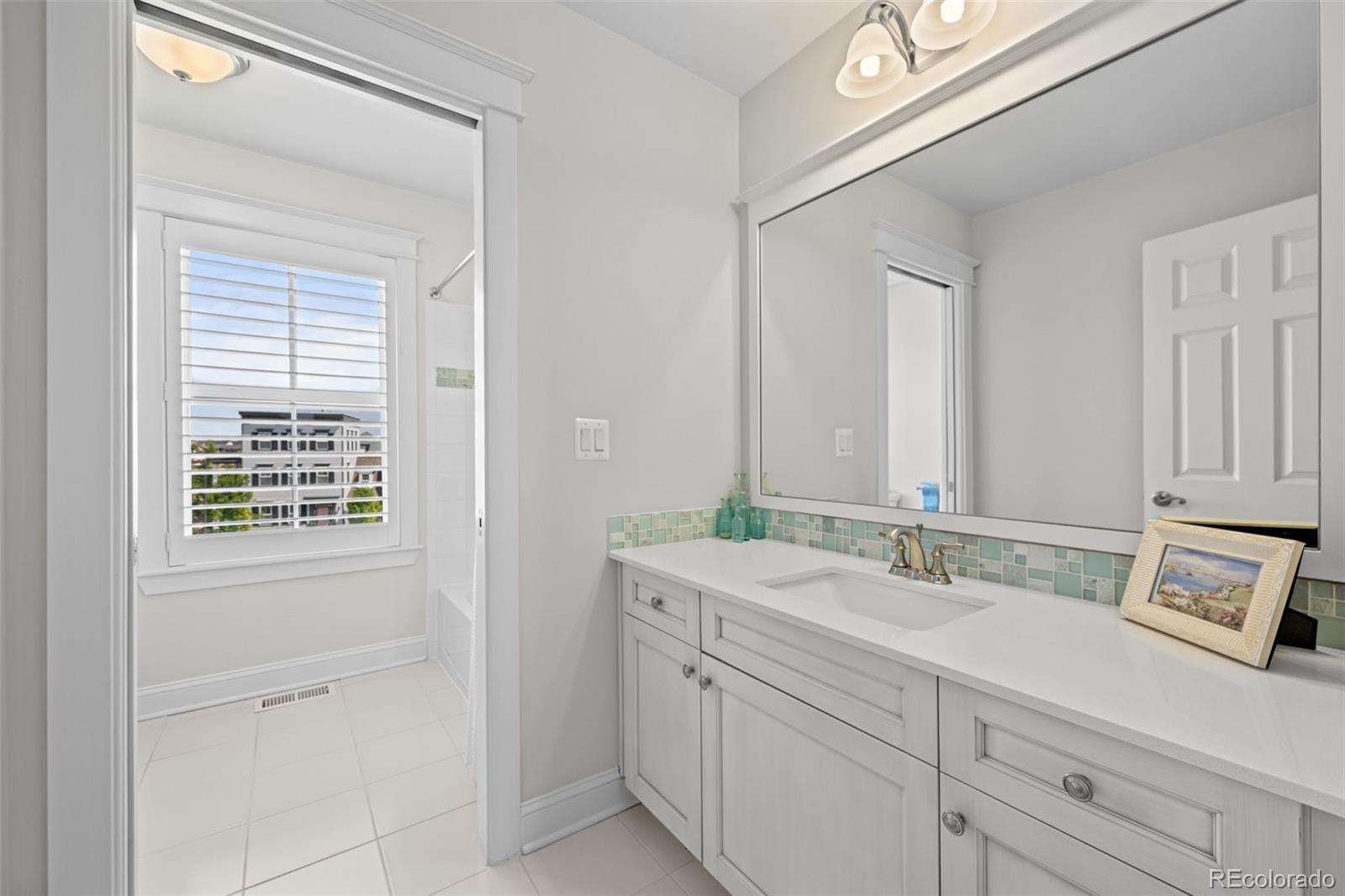 5093 Valentia Street Denver CO 80238
