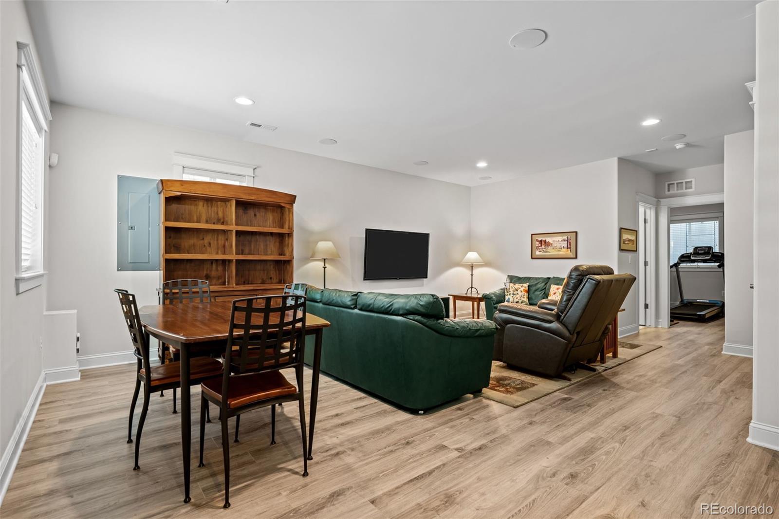 5093 Valentia Street Denver CO 80238