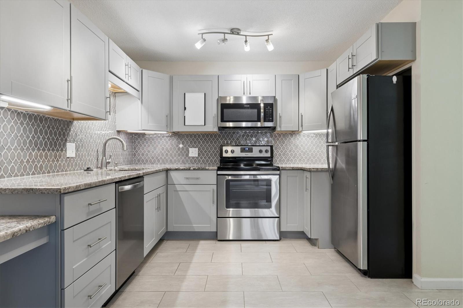 725 S Alton Way Denver CO 80247