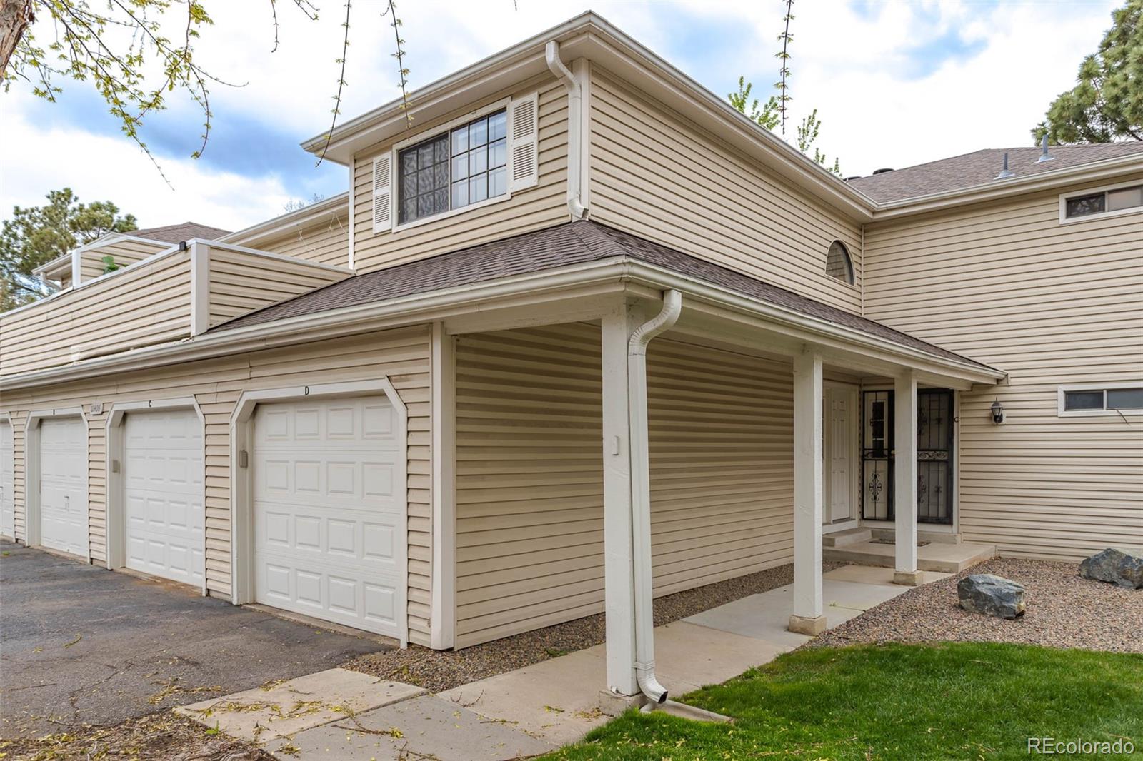 12406 E Pacific Circle Aurora CO 80014