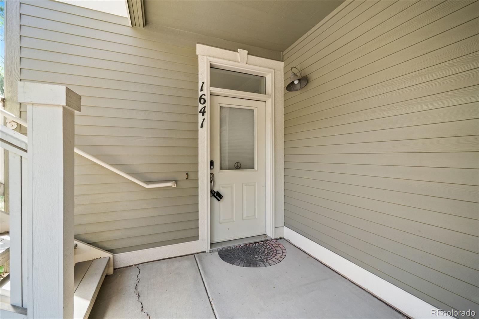 1641 Ames Court Lakewood CO 80214