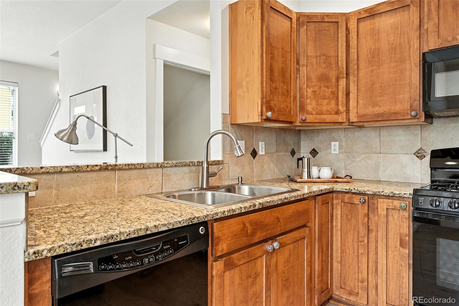 1275 Hummingbird Circle Longmont CO 80501