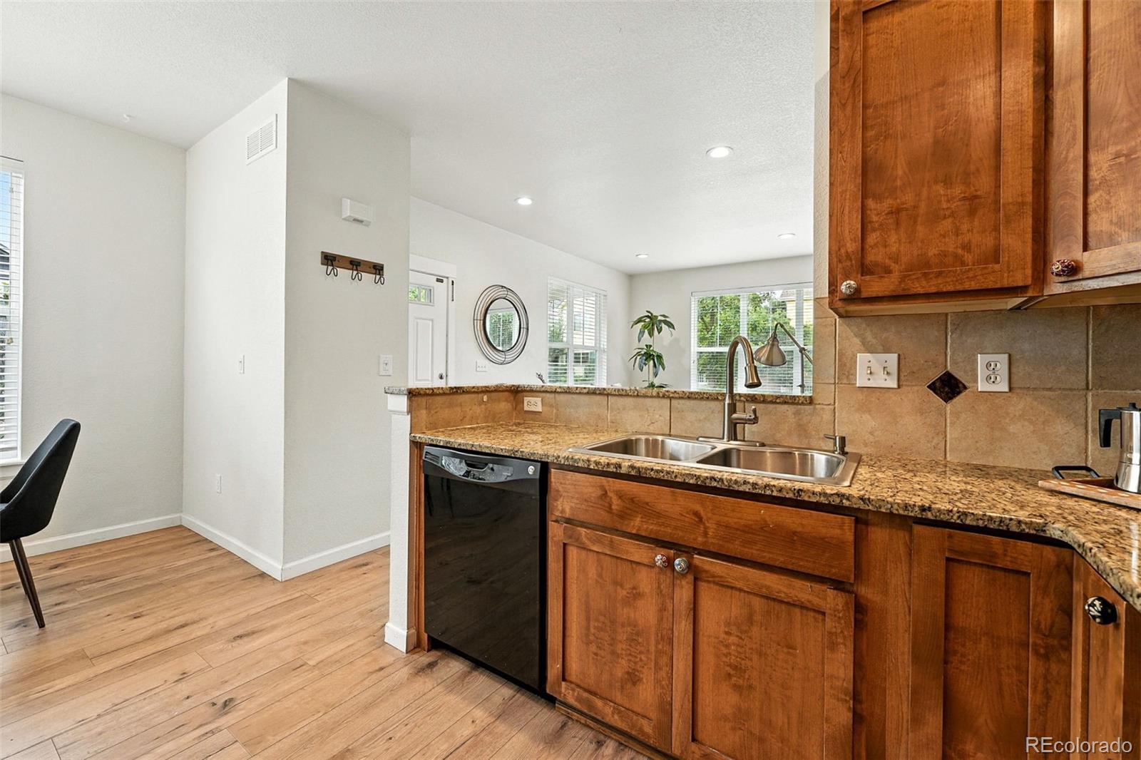 1275 Hummingbird Circle Longmont CO 80501