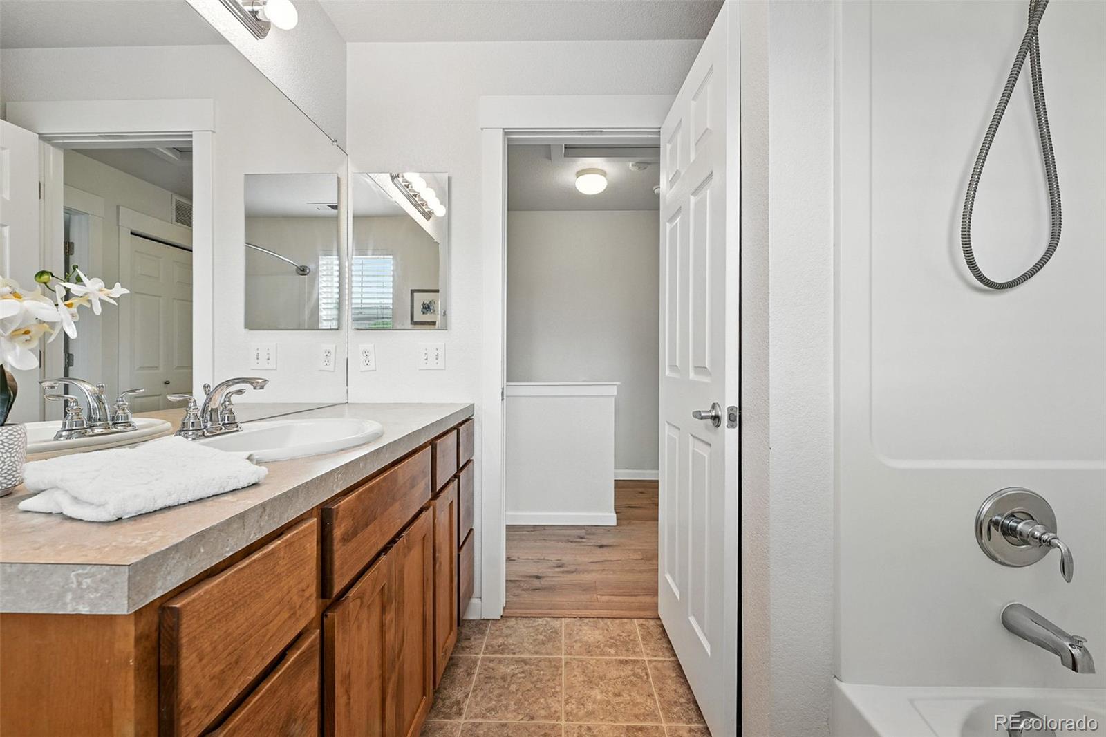 1275 Hummingbird Circle Longmont CO 80501
