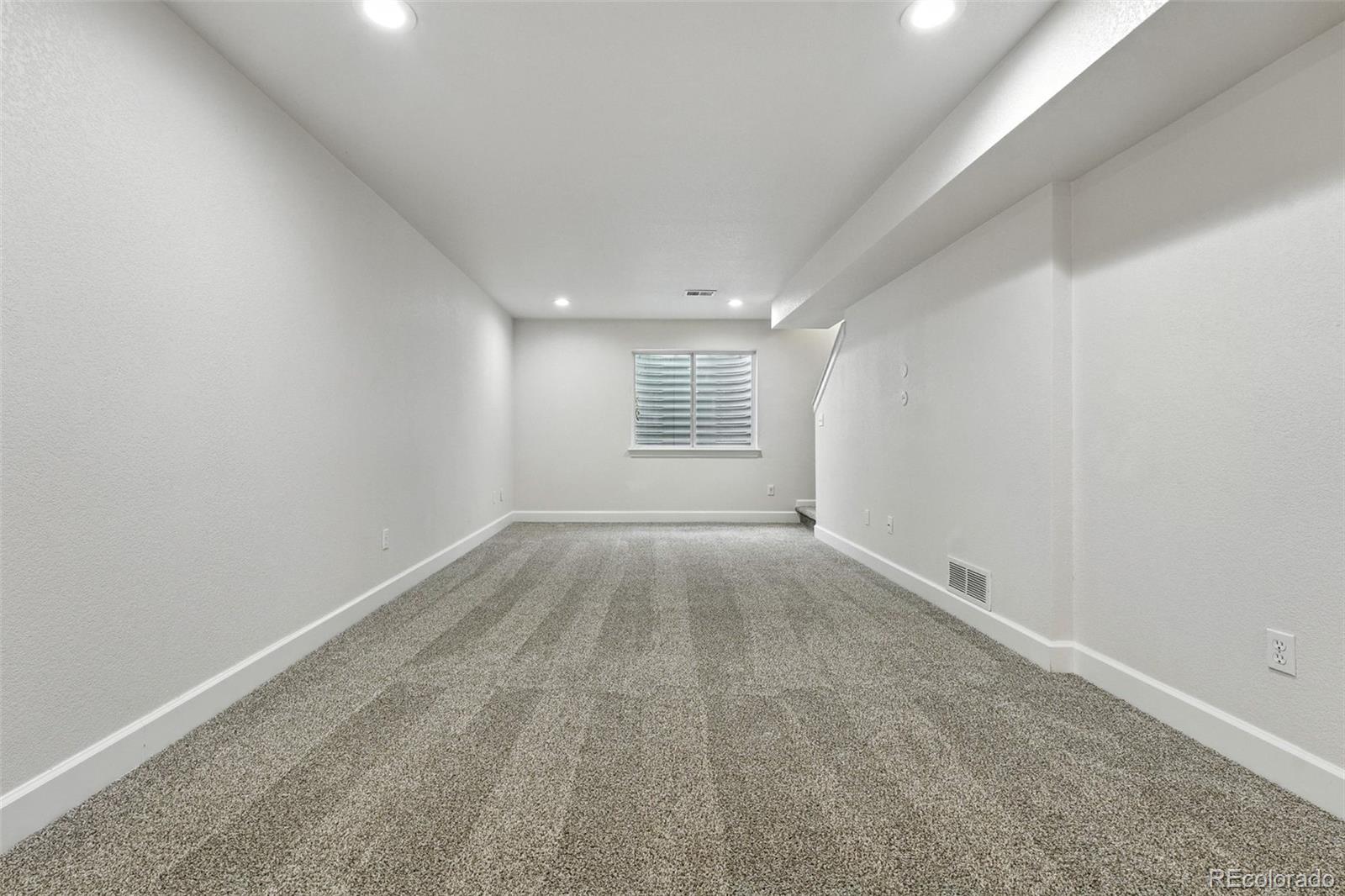 1275 Hummingbird Circle Longmont CO 80501