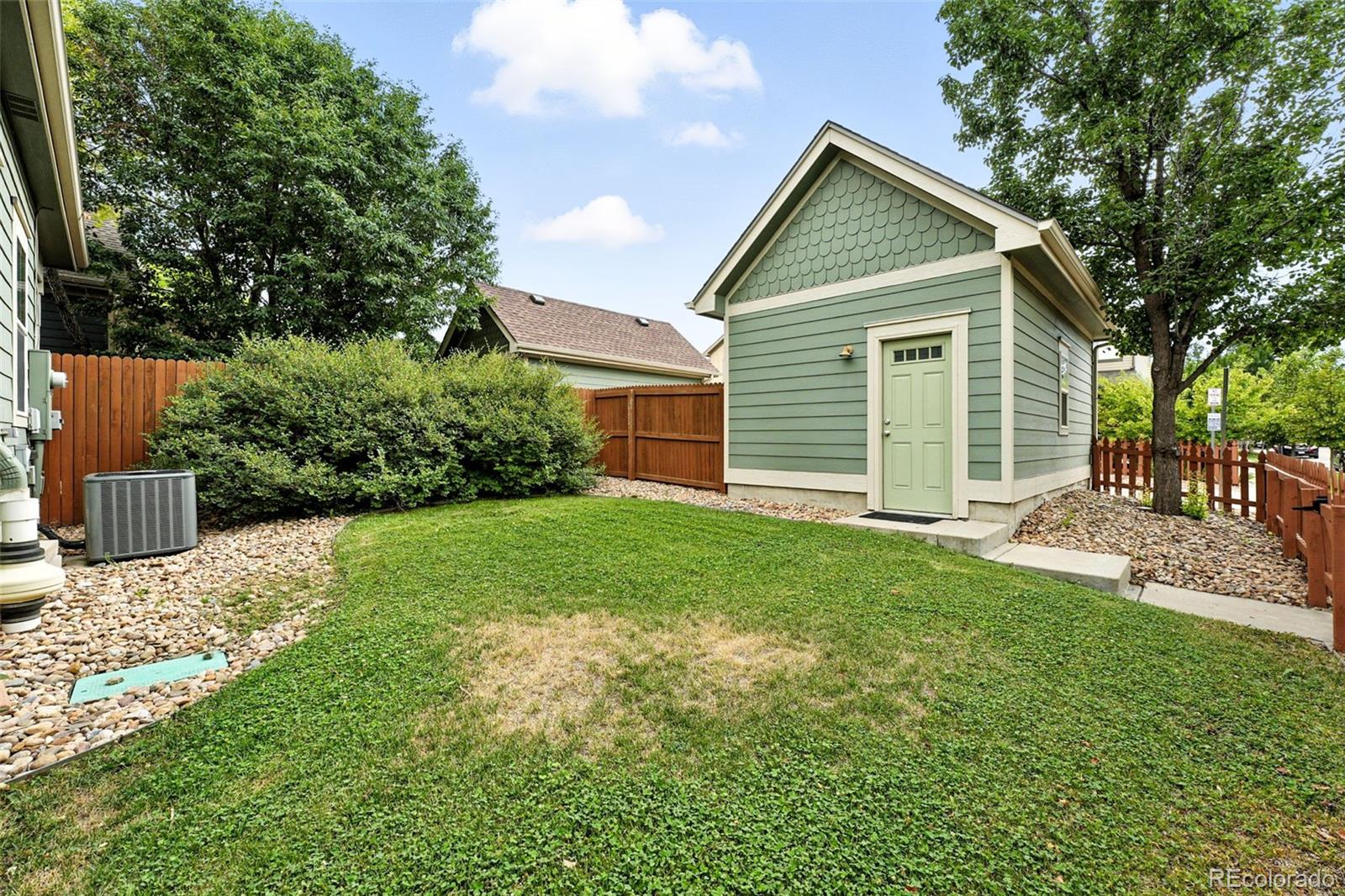 1275 Hummingbird Circle Longmont CO 80501