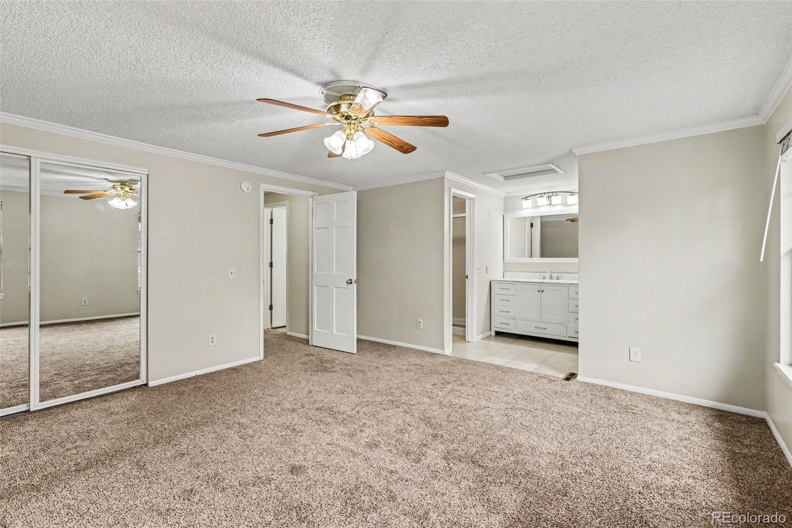 4386 S Blackhawk Way Aurora CO 80015