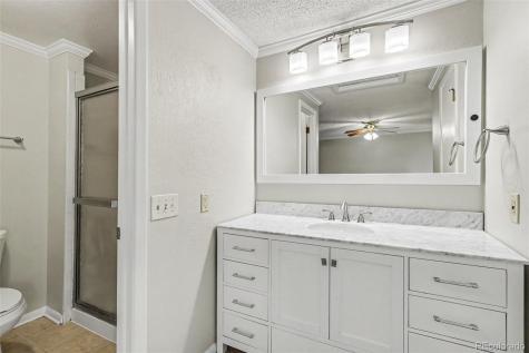 4386 S Blackhawk Way Aurora CO 80015
