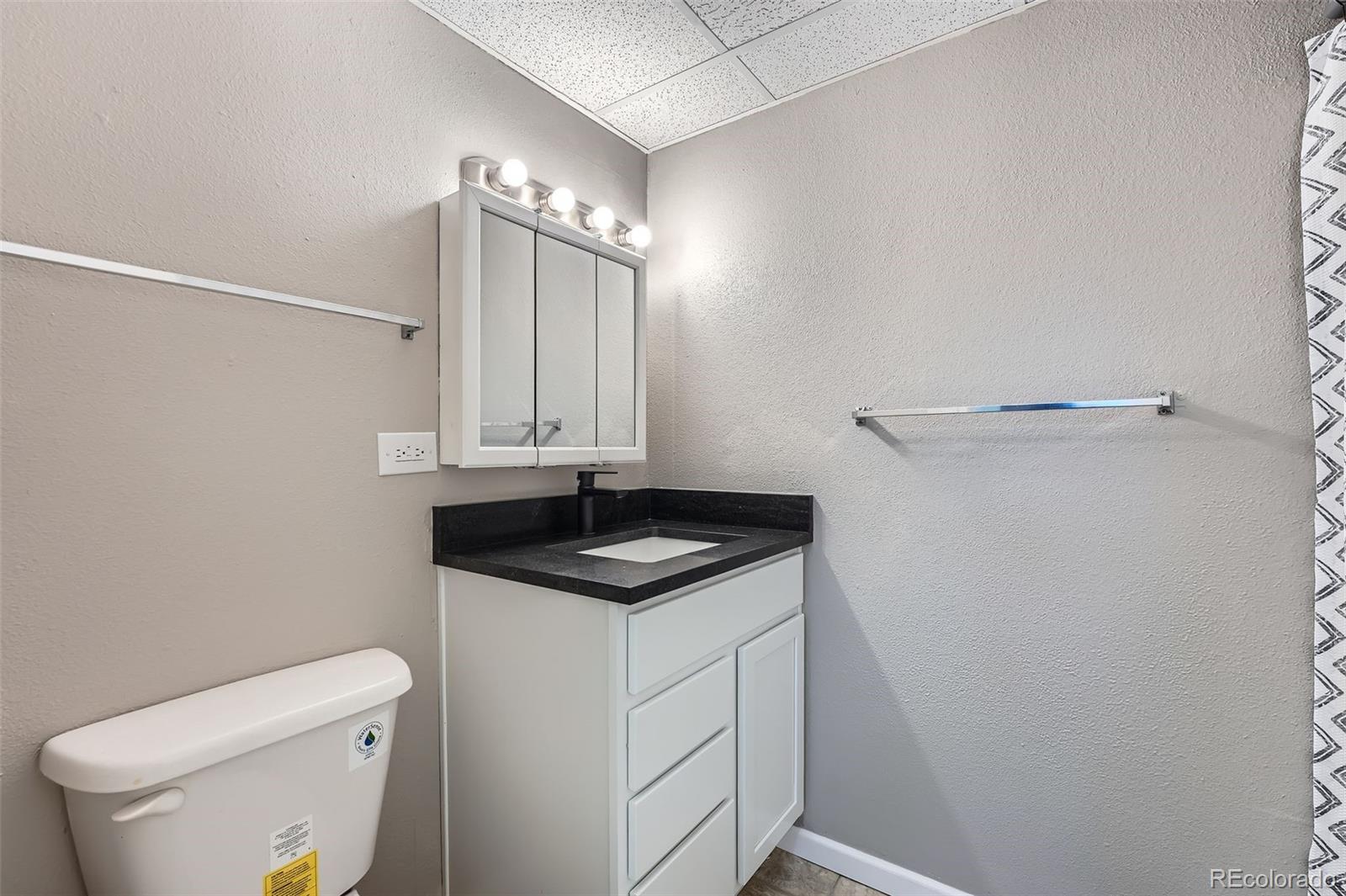 2231 S Vaughn Way Aurora CO 80014
