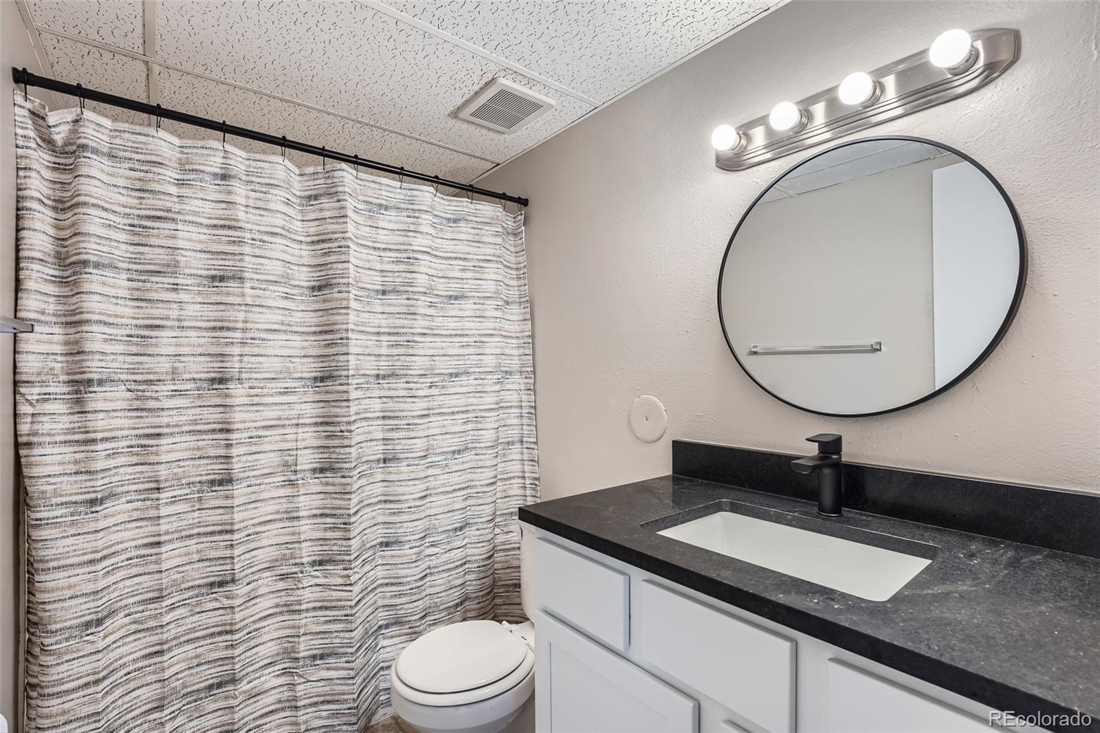 2231 S Vaughn Way Aurora CO 80014