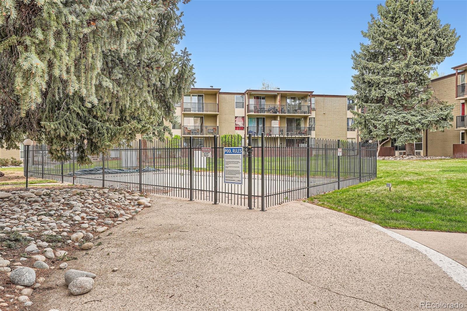 2231 S Vaughn Way Aurora CO 80014