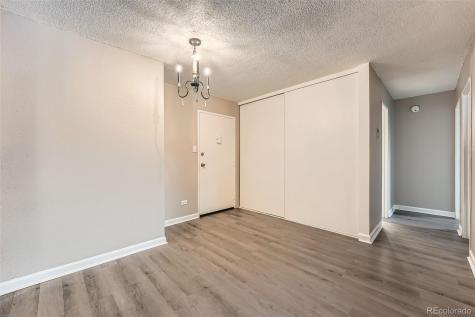2231 S Vaughn Way Aurora CO 80014