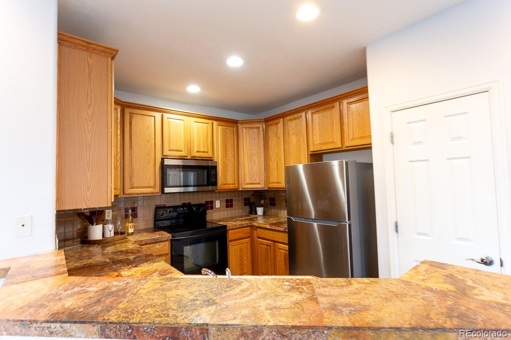 141 Granby Way Aurora CO 80011