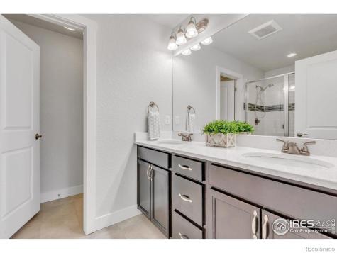 709 Robert Street Longmont CO 80503