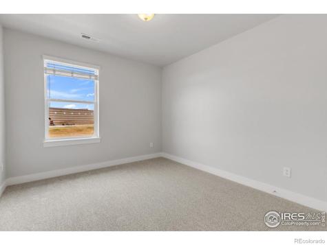 709 Robert Street Longmont CO 80503