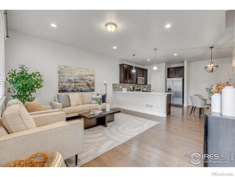 709 Robert Street Longmont CO 80503