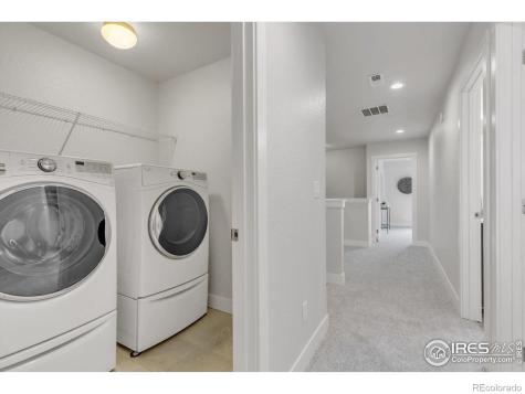 709 Robert Street Longmont CO 80503