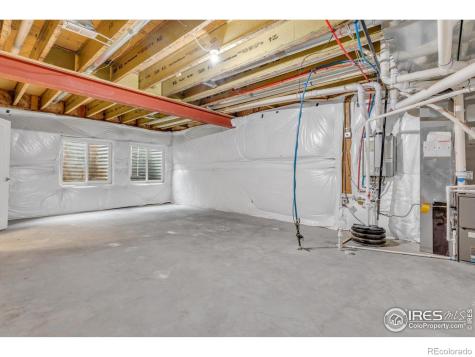 709 Robert Street Longmont CO 80503