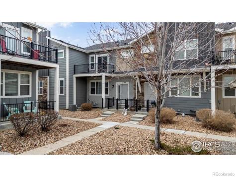 709 Robert Street Longmont CO 80503