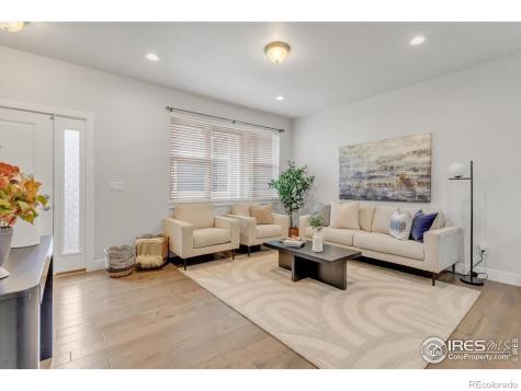 709 Robert Street Longmont CO 80503