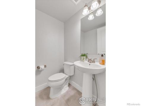 709 Robert Street Longmont CO 80503