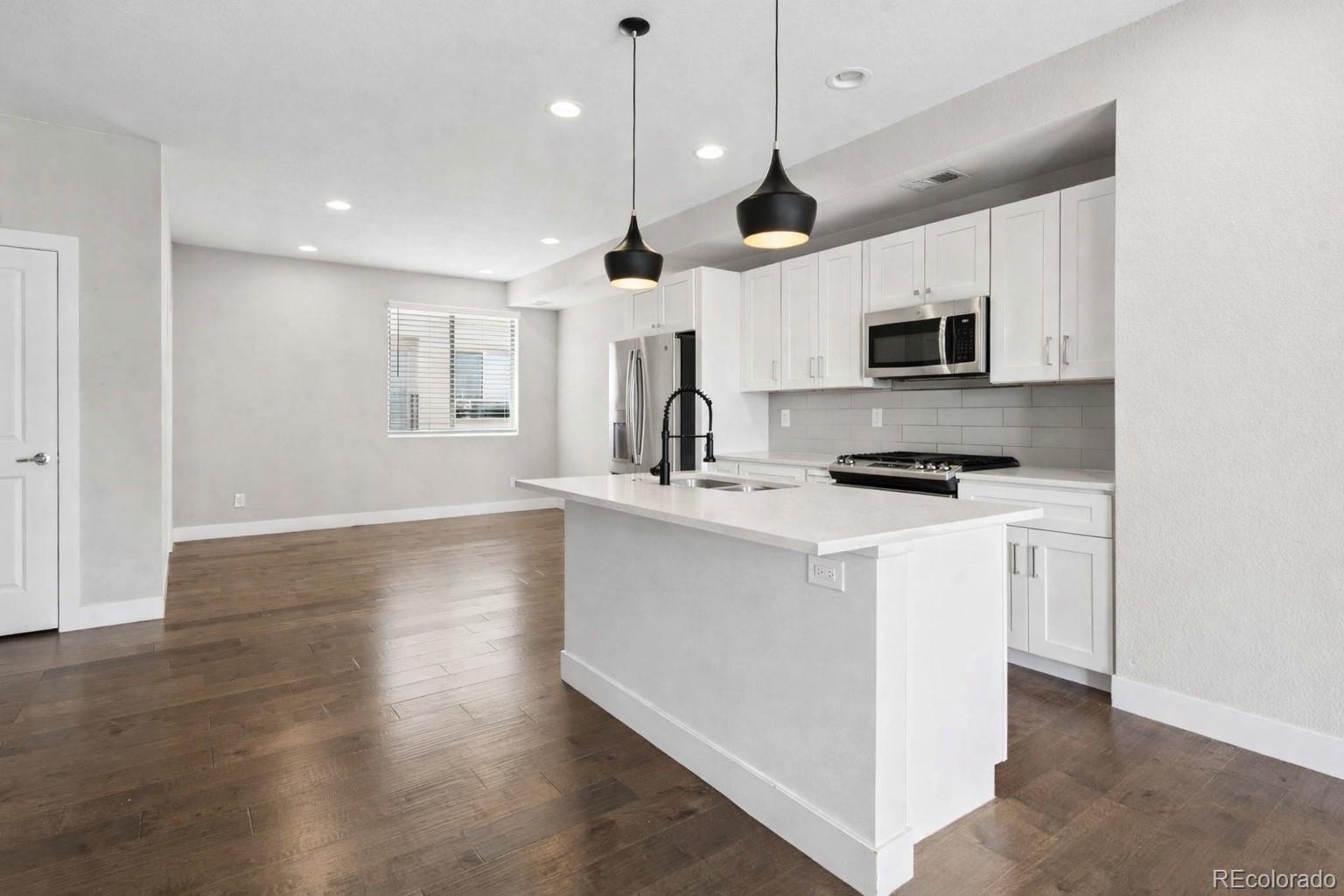 1935 Eaton Street Lakewood CO 80214