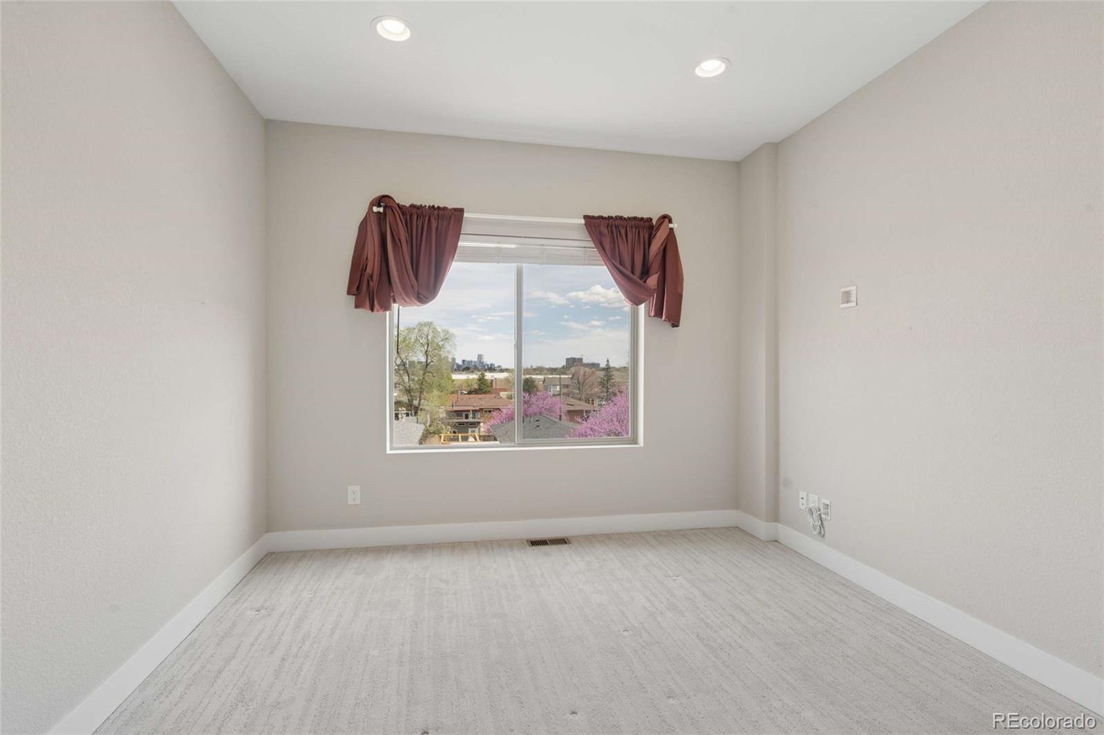 1935 Eaton Street Lakewood CO 80214