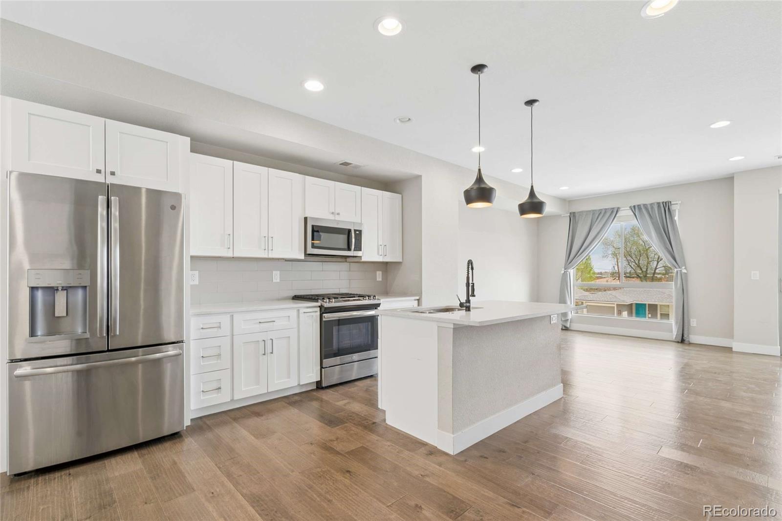 1935 Eaton Street Lakewood CO 80214