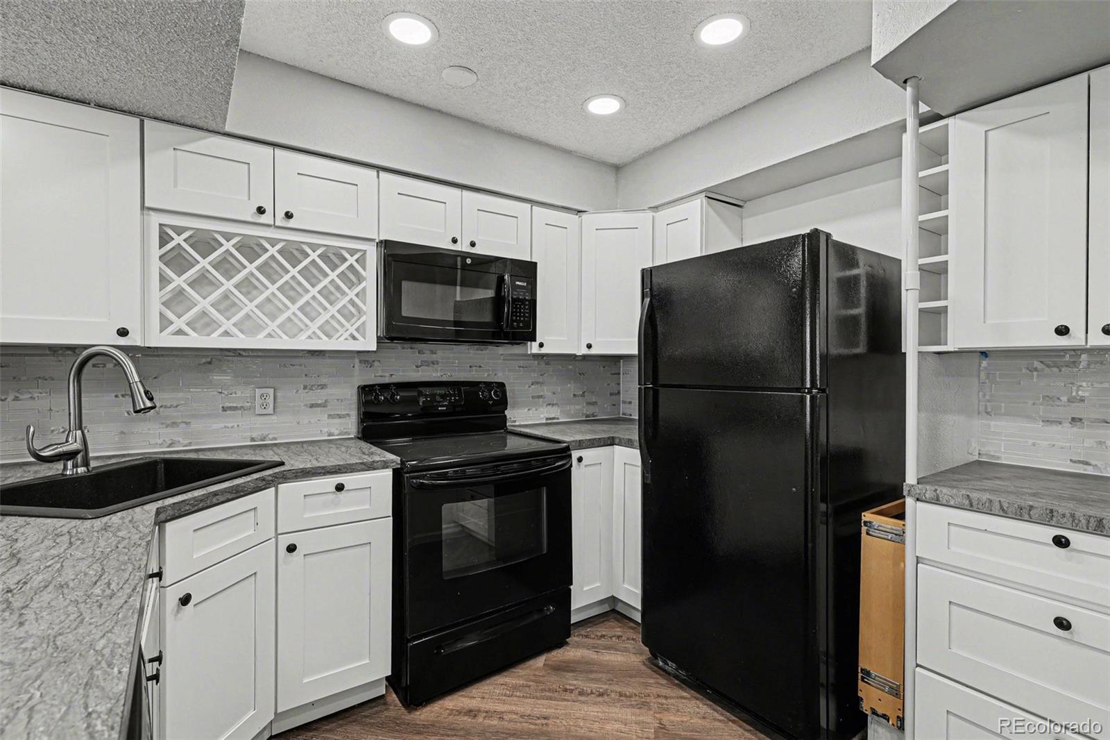 8500 E Jefferson Avenue Denver CO 80237