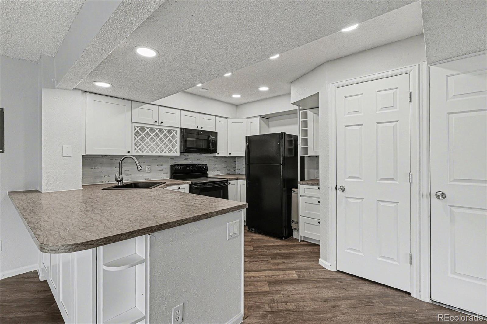 8500 E Jefferson Avenue Denver CO 80237