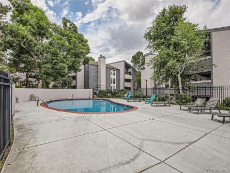 9837 E Peakview Avenue Englewood CO 80111