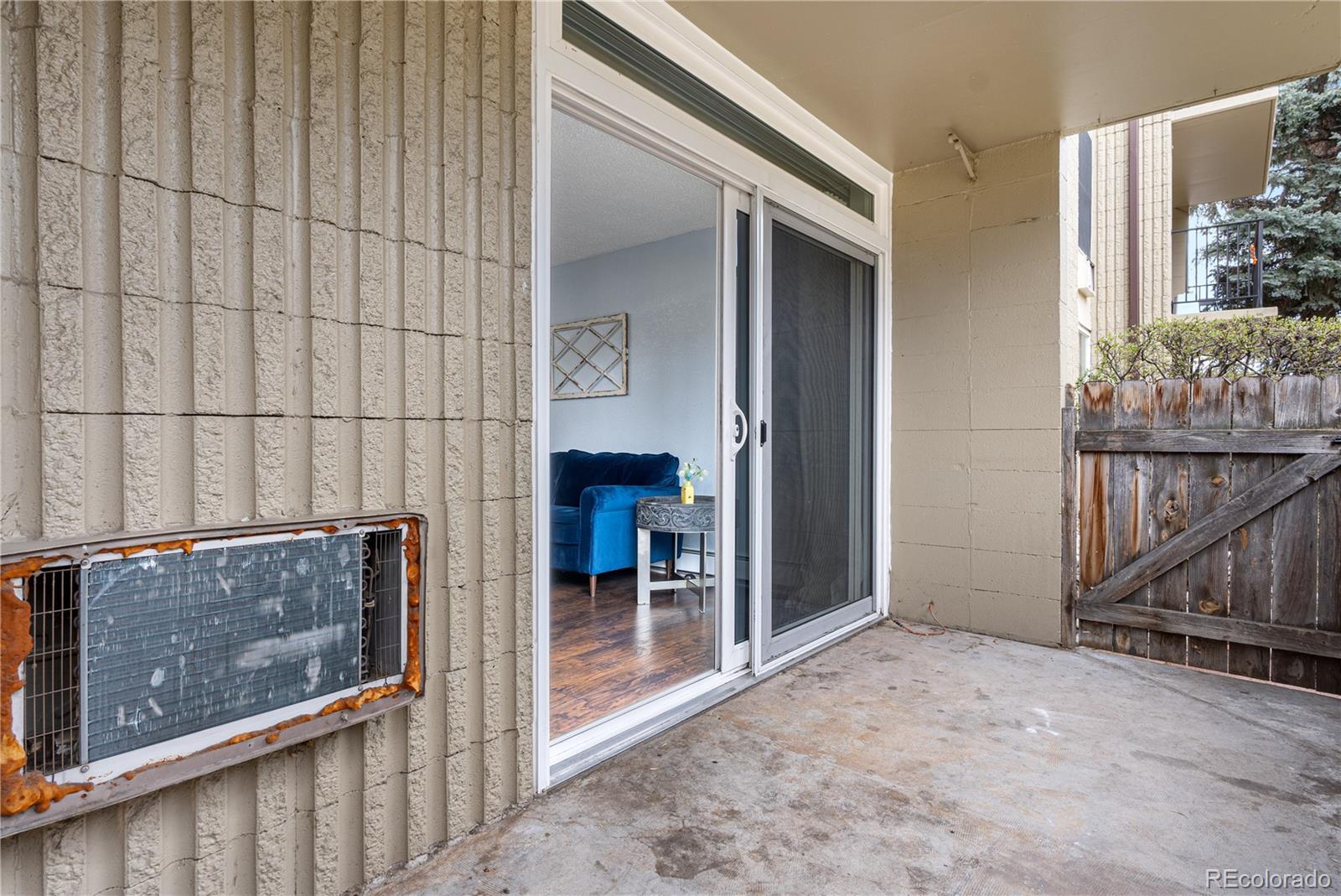 2281 S Vaughn Way Aurora CO 80014
