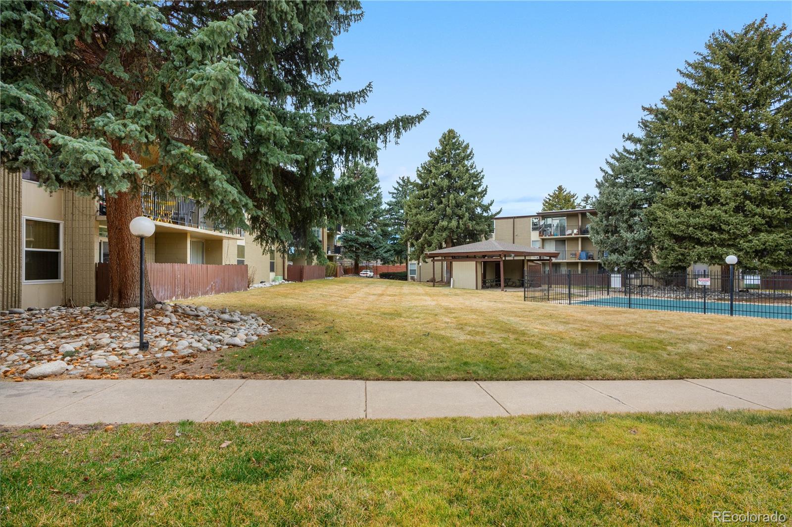 2281 S Vaughn Way Aurora CO 80014