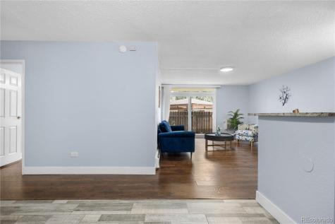 2281 S Vaughn Way Aurora CO 80014