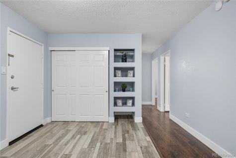 2281 S Vaughn Way Aurora CO 80014