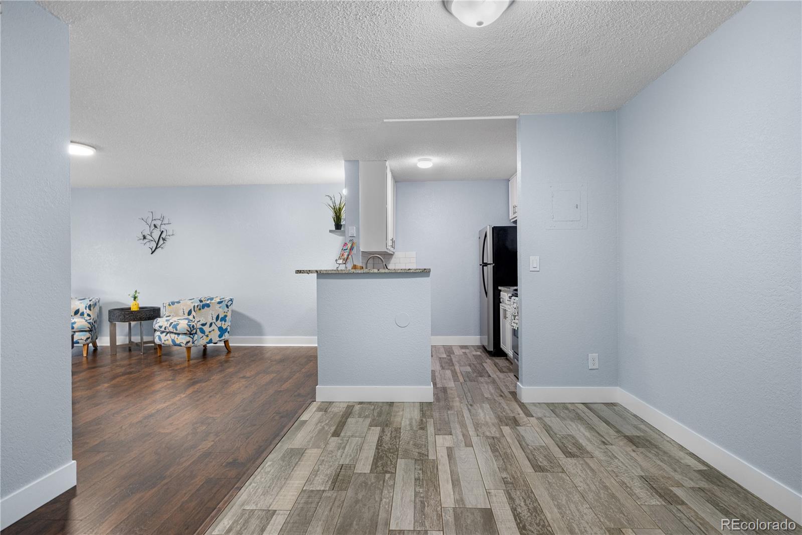 2281 S Vaughn Way Aurora CO 80014
