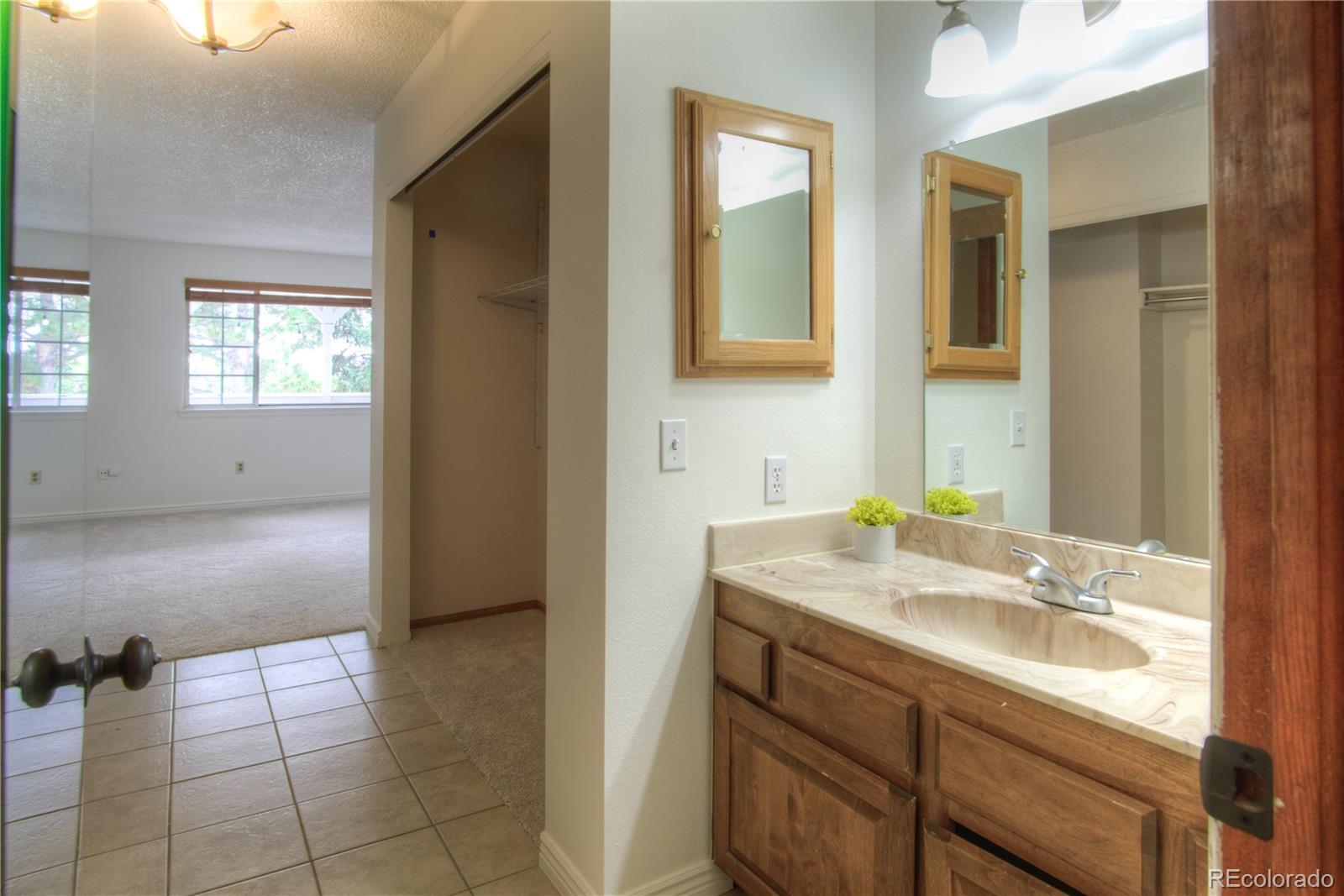 10385 Red Mountain Littleton CO 80127