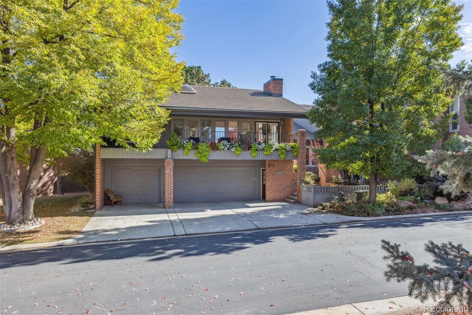 16 Beacon Hill Lane Greenwood Village CO 80111