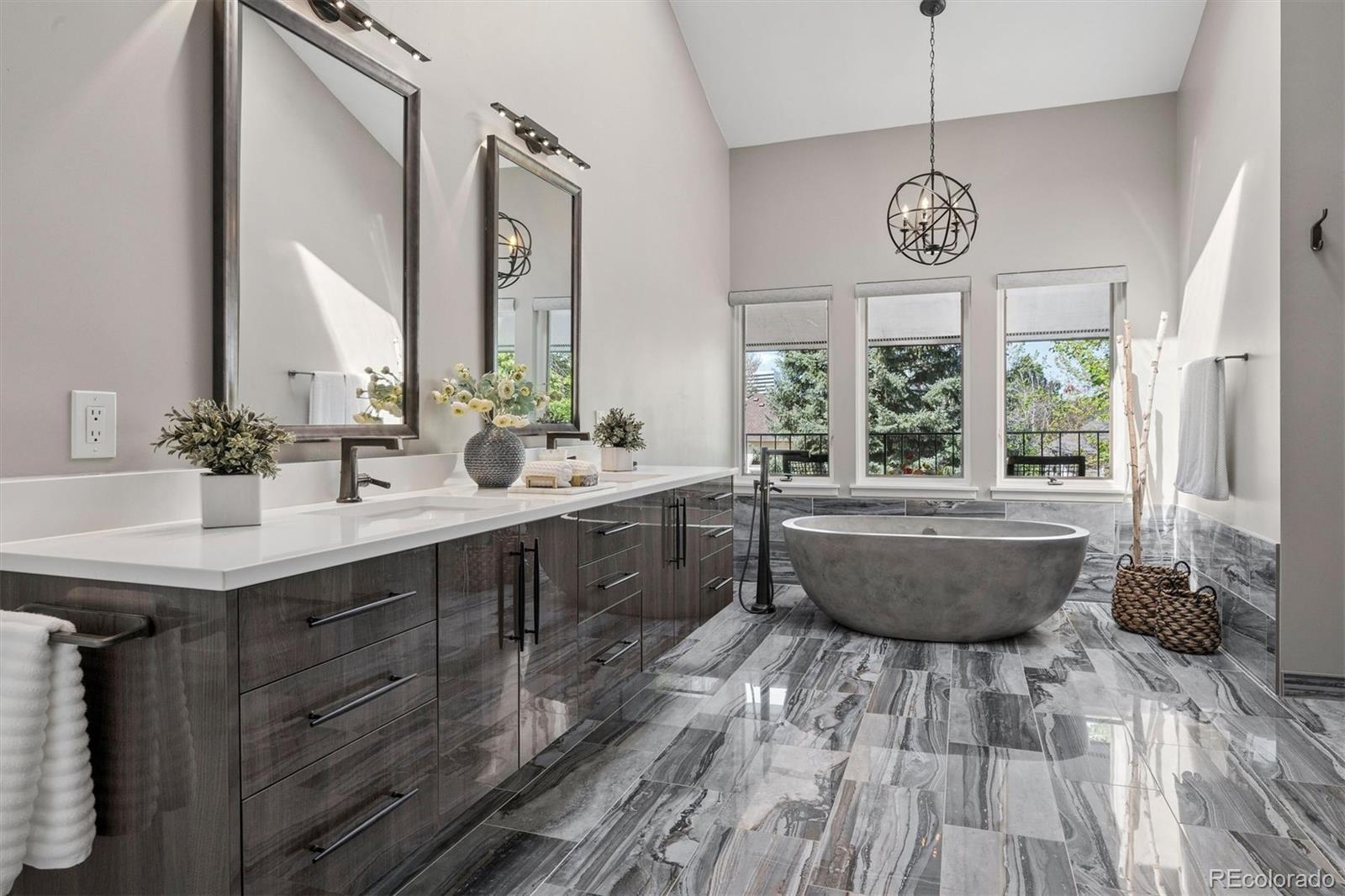 16 Beacon Hill Lane Greenwood Village CO 80111
