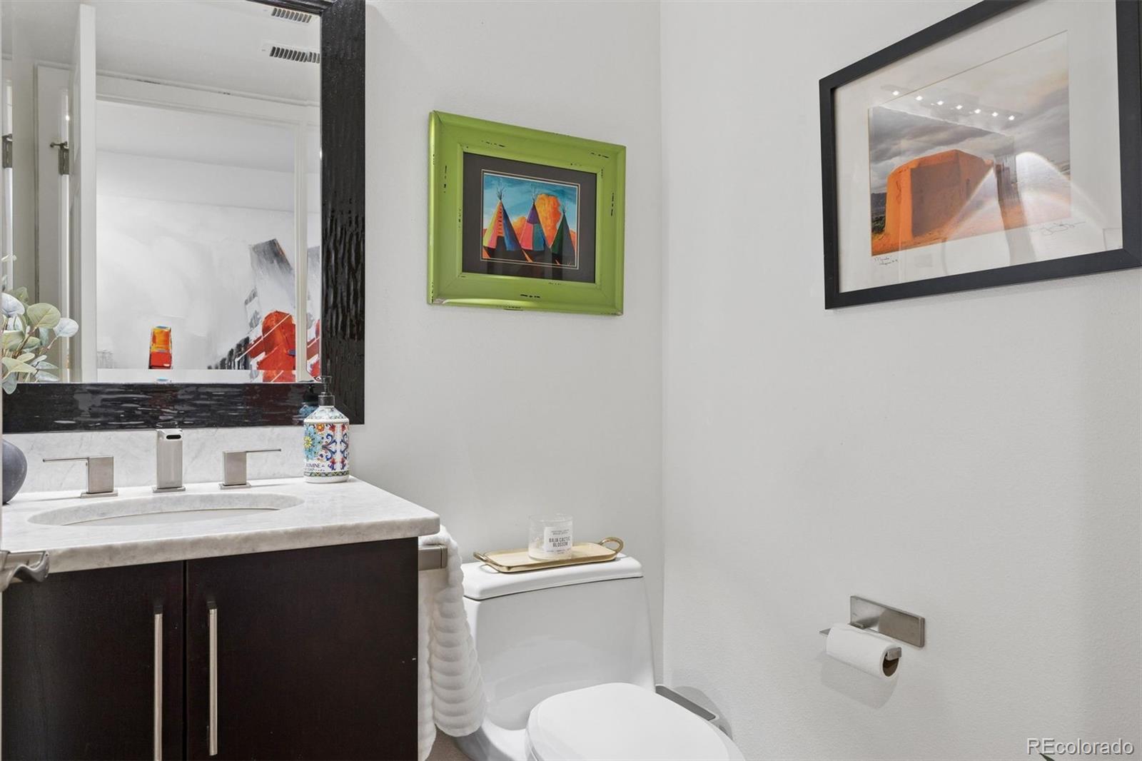 16 Beacon Hill Lane Greenwood Village CO 80111