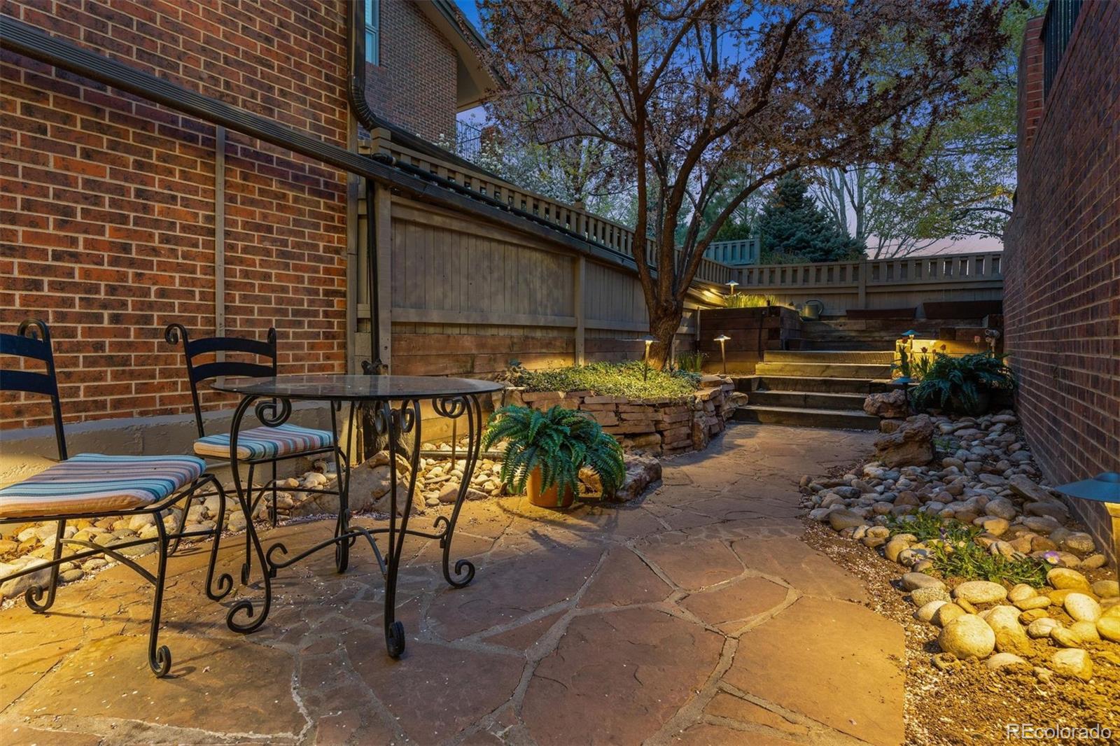 16 Beacon Hill Lane Greenwood Village CO 80111