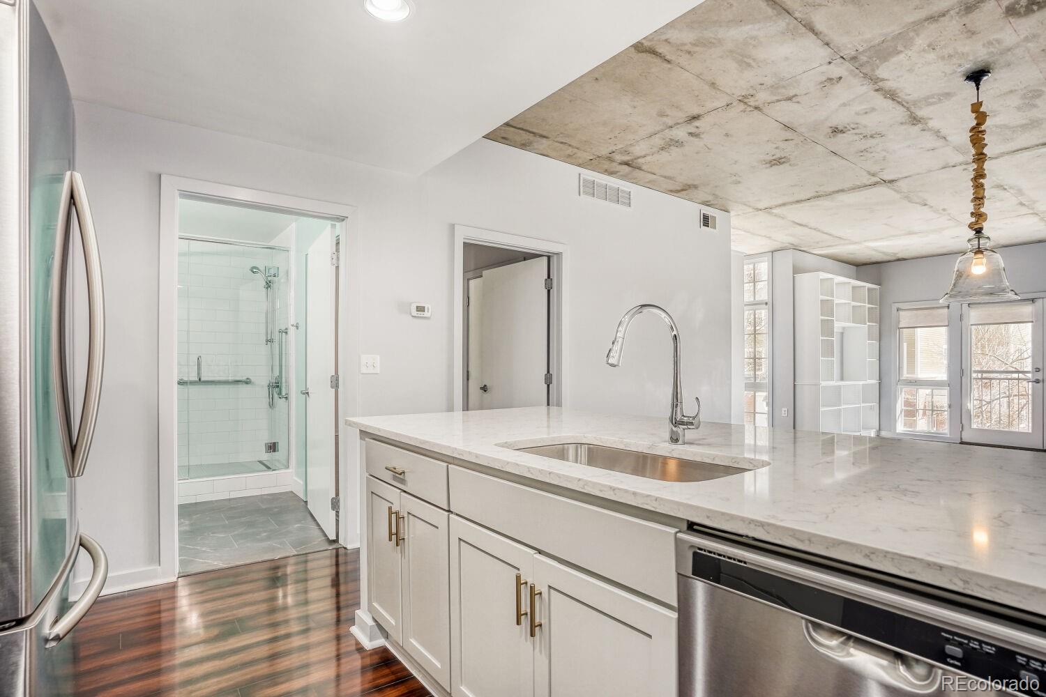 275 S Harrison Street Denver CO 80209