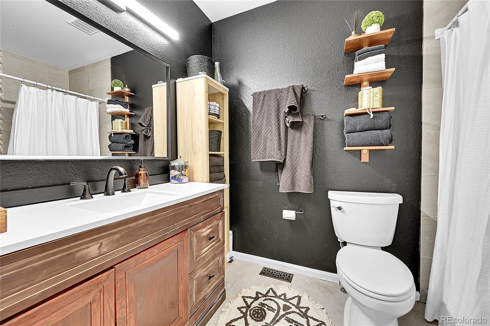 8371 S Upham Way Littleton CO 80128